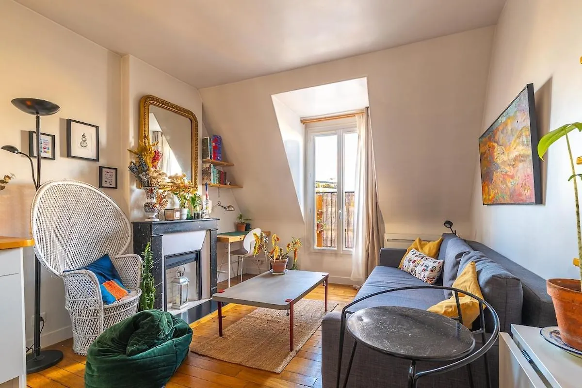 Cozy Escape In A Refined 2 Room - Paris 14E Apartment