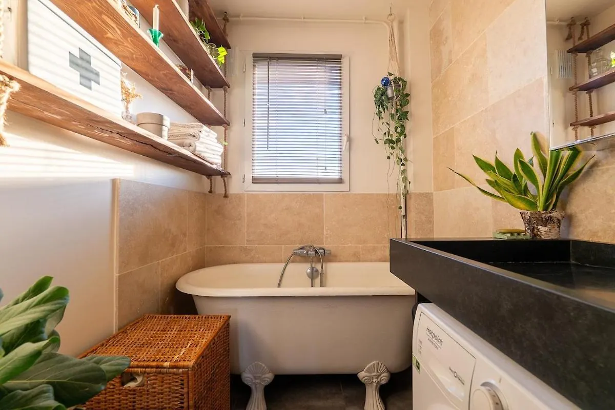 Cozy Escape In A Refined 2 Room - Paris 14E